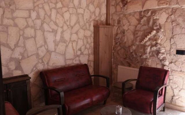 Stone Owl Hotel