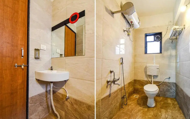 Collection O 50322 Zeal College Chowk