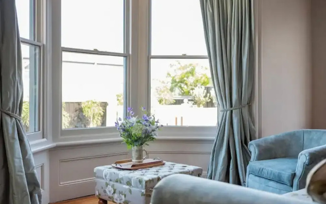 415 Marine Parade