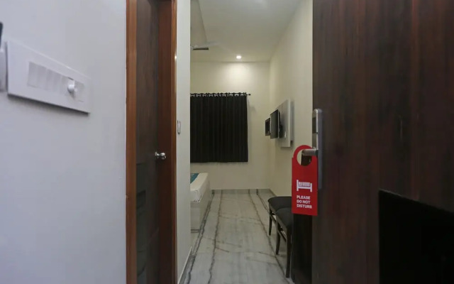 OYO 9384 Hotel Ashirwad