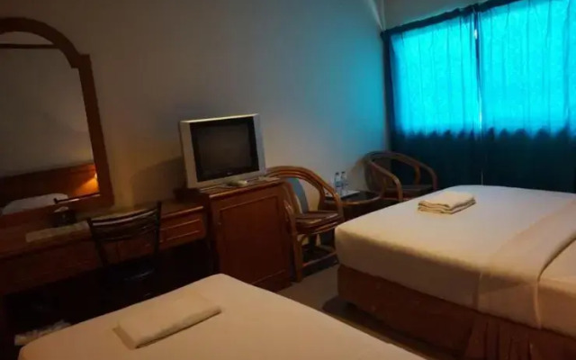 Hotel Holiday Karimun