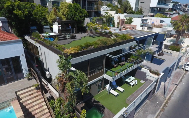 Cape Town Skyroof apartment LOADSHED PROOF Ocean Views