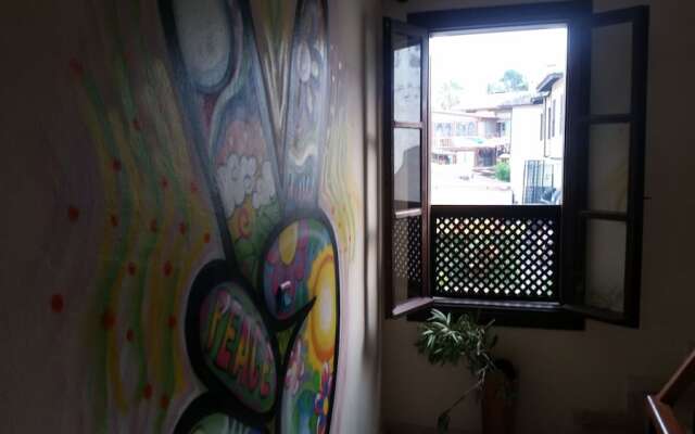 Funky Monkey Hostel & Pub Antalya - Adults Only