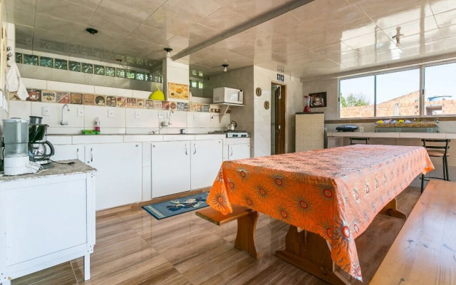 POUSADA E HOSTEL da MARLI no MUQUEM FLORIANOPOLIS