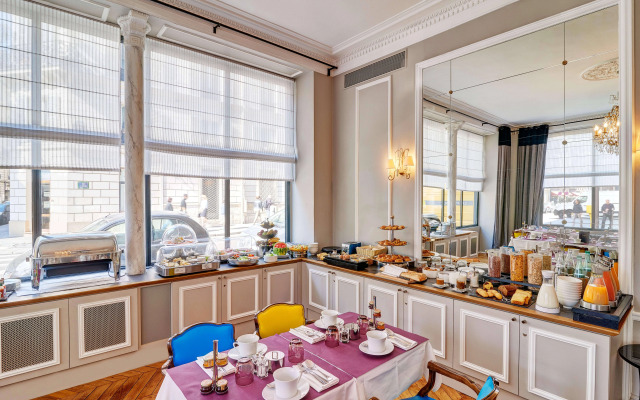 Hôtel Bradford Elysées – Astotel