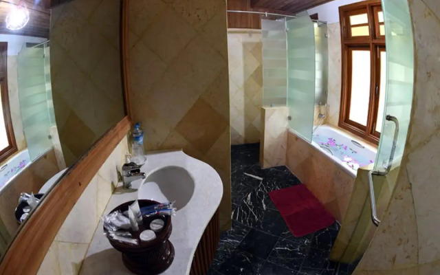 Thazin Garden Hotel