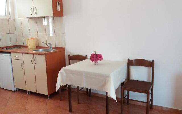Apartments Aura