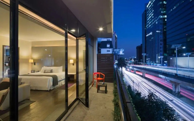 Las Suites Campos Eliseos