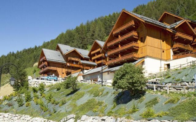 Odalys Le Hameau et les Chalets de la Vallée d Or