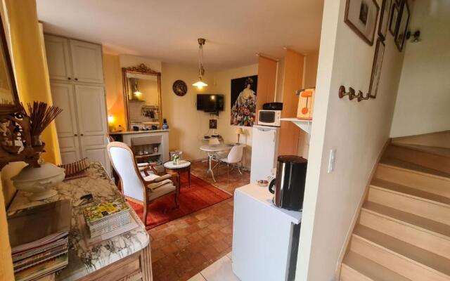 Gîte Chécy, 2 pièces, 2 personnes - FR-1-590-9