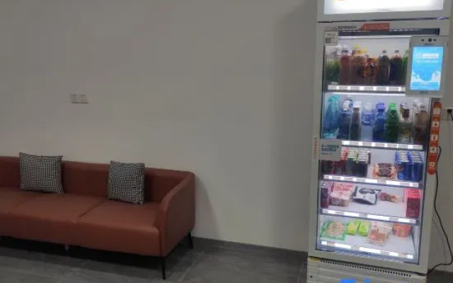 YIZHI hotel（Kunshan Anting Old Street&ZhaoFeng Road Subway Station）