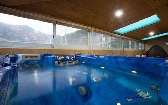 Gapyeong Claire Spa Pension