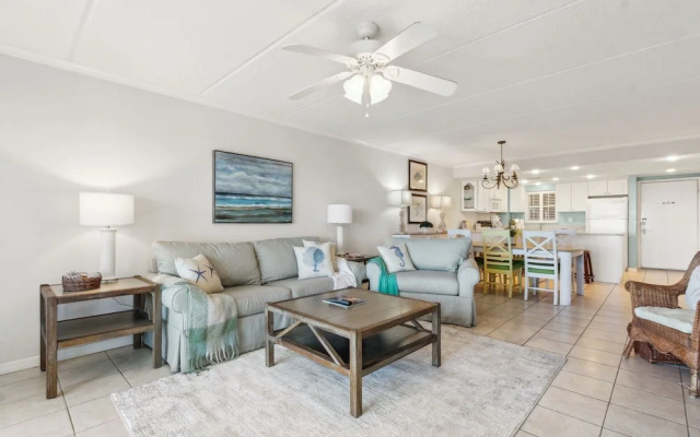 Condo with Atlantic View from Private Patio, Short Walk to the Beach by RedAwning