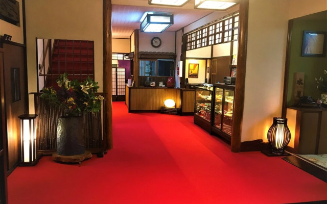 Onsen Ryokan Suigetsu