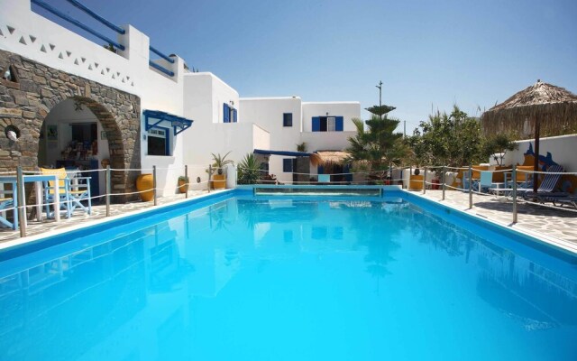 Captain Apartments Paros