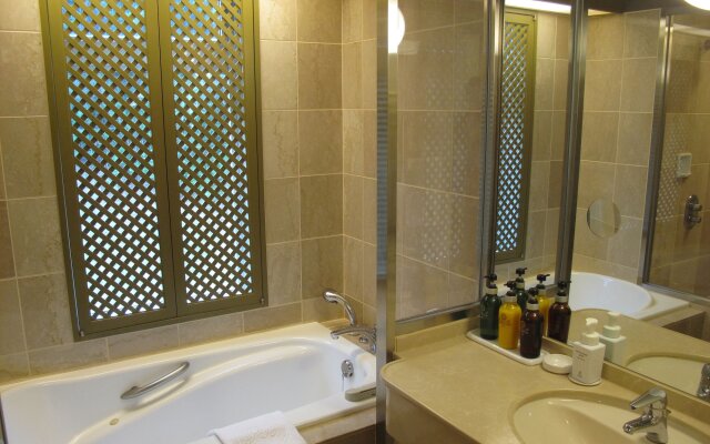 Nichinan Kaigan Nango Prince Hotel