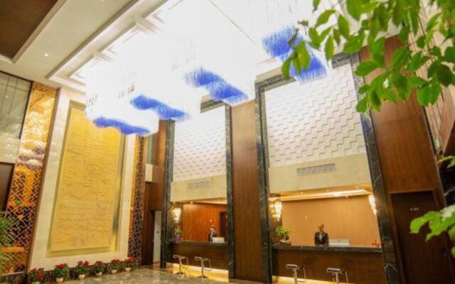 Waterfront Garden Hotel