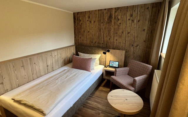 Dammschenke Gasthof & Hotel