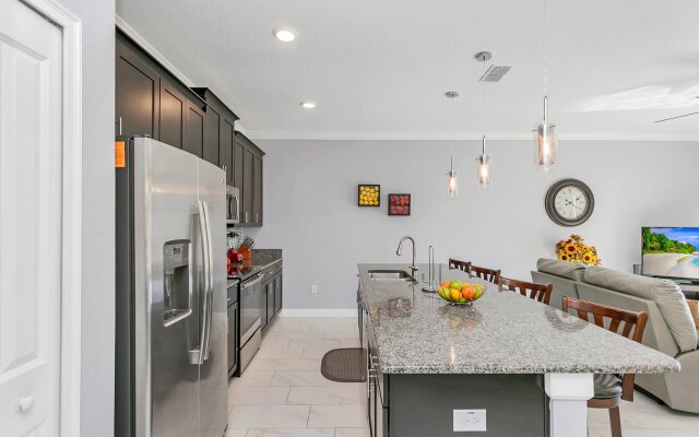 4886ROMEO, Kissimmee, US