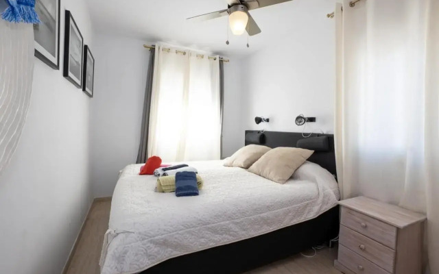 Marina Bella 1F Menyber