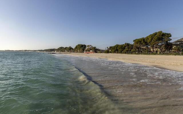 Beachfront apartment in Alcudia beach CB 3