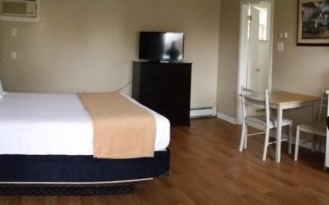 Middleton Motel & Suites