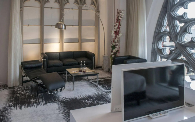 Martin’s Dream Hotel