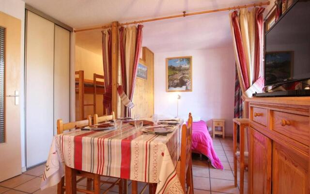 Appartement Briançon, 1 pièce, 4 personnes - FR-1-330C-40