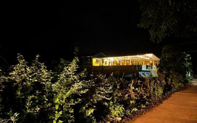 Gokarna Mid Beach Stay, Karnataka