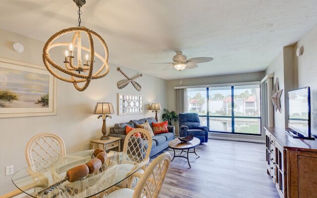 Runaway Bay Resort by BBG