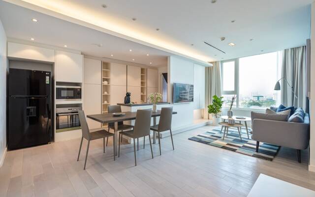 Saigon Finest - IDG Suite Collection - 10J