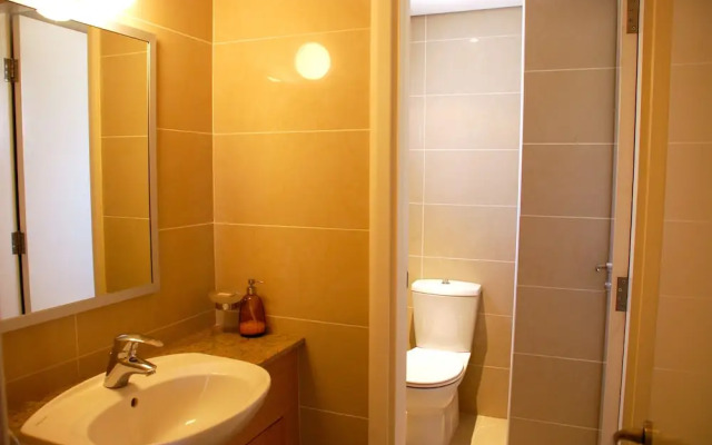 Charming 3 bedroom villa 'EZ02' with beautiful views, communal pool and resort facilities, Zephyros Village on Aphrodite Hills Resort