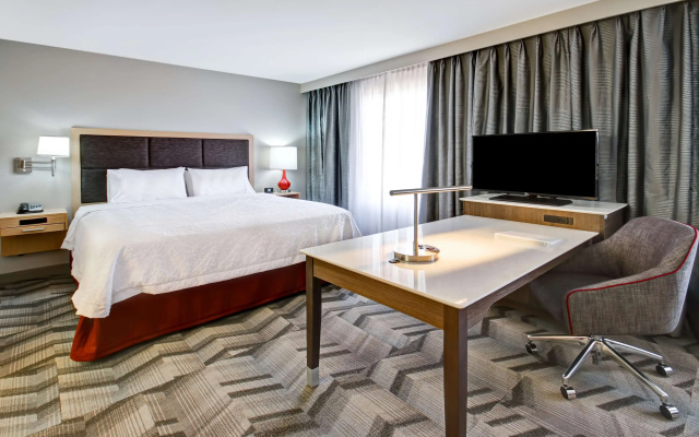 Hampton Inn & Suites by Hilton Medicine Hat