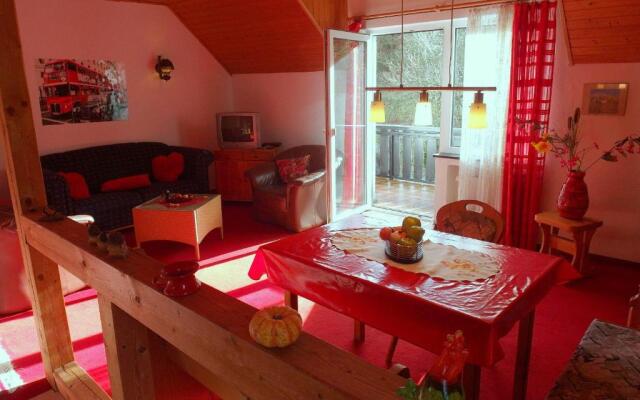 Familienfreundliche-Ferienwohnung-direkt-in-der-Natur