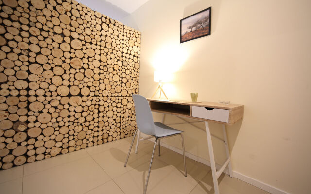 FriendHouse Apartments - Old Town