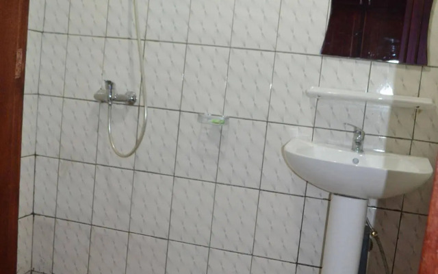 Hotel Pentagone