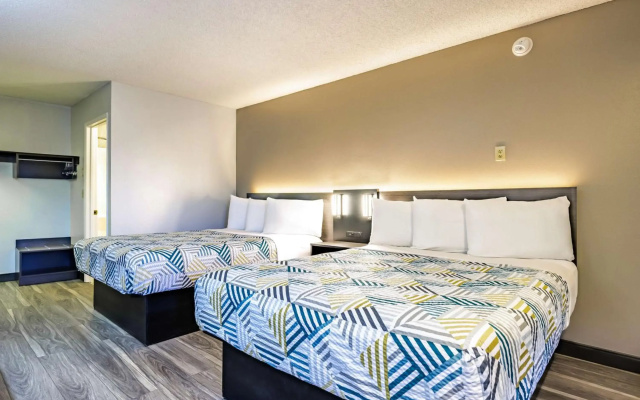 Motel 6 Portland, OR - Southeast