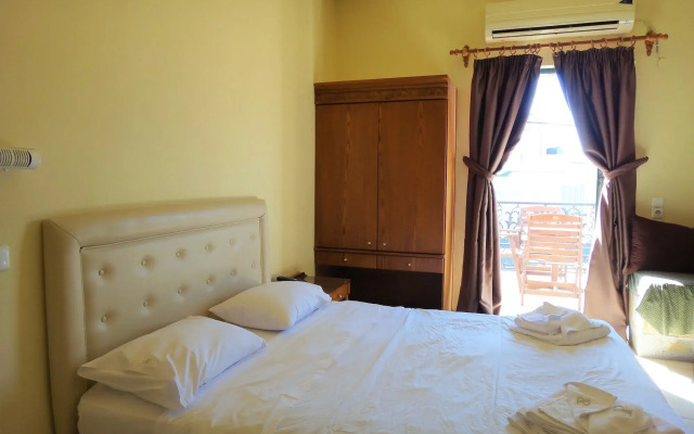 Diogenis Blue Palace
