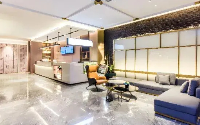 City Comfort Inn Hotel (Chongqing technology and business university)