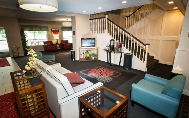 Northfield Inn, Suites & Conference Center