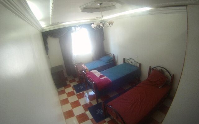 Global Surf House - Hostel/Backpacker