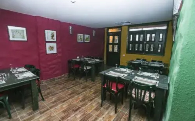 El Jawhara Inn