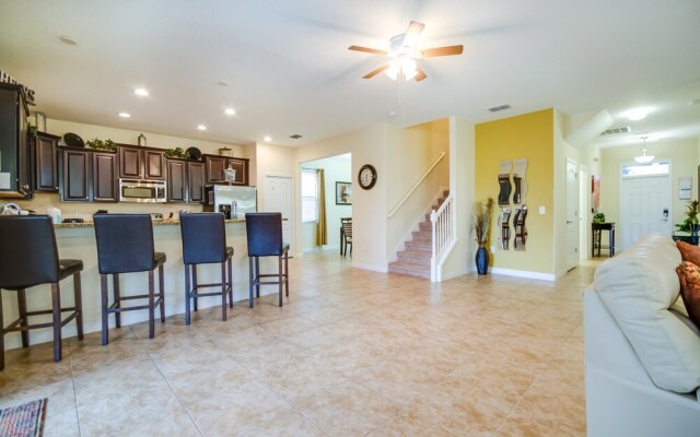 1422 Moonvalley Drive