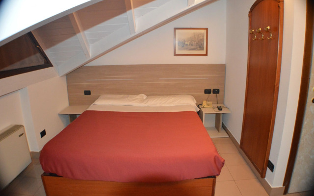 Sempione Hotel Ristorante