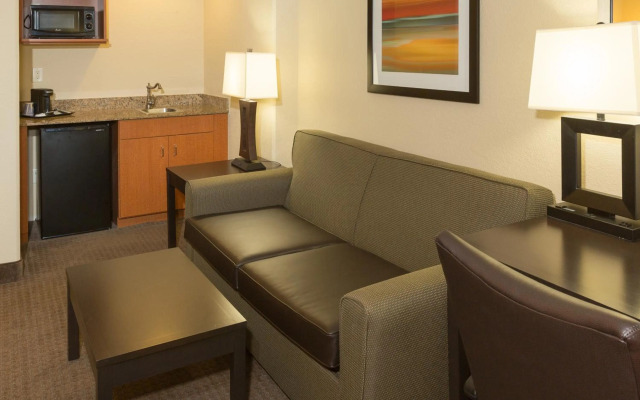 Holiday Inn Express & Suites Jacksonville Airport by IHG