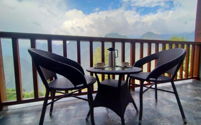 Satopanth The Auli Resort