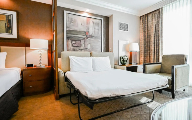 StripViewSuites at Signature