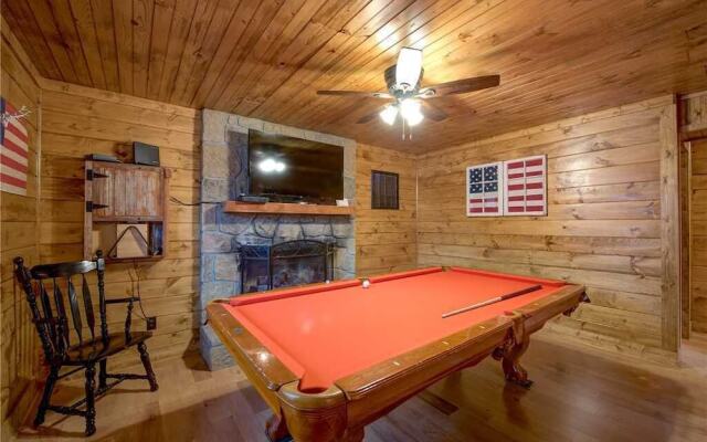 Rocky Top Lodge - Six Bedroom Cabin