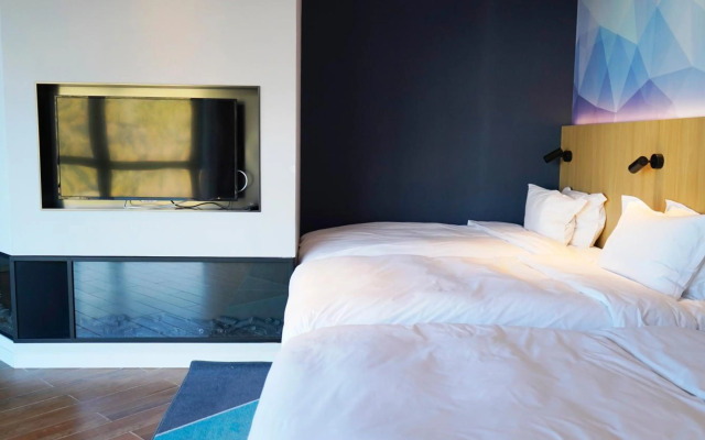 Отель Holiday Inn Express Chongli