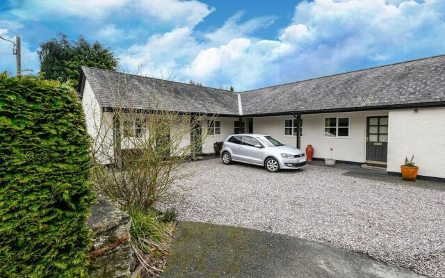 Secluded Holiday Home in Lydbury With Garden